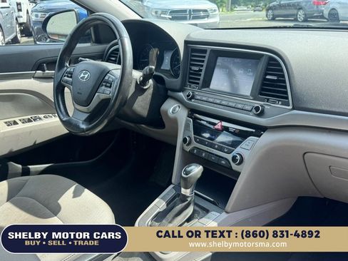 Used 2018 Hyundai Elantra Value Edition FWD image 14