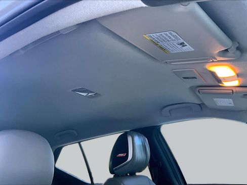 Used 2021 Nissan Kicks SR w/ SR Premium Package FWD image 13