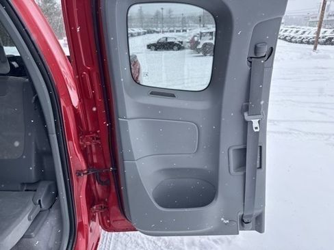 Used 2011 Toyota Tacoma 4x4 Access Cab w/ SR5 Pkg #2 image 27