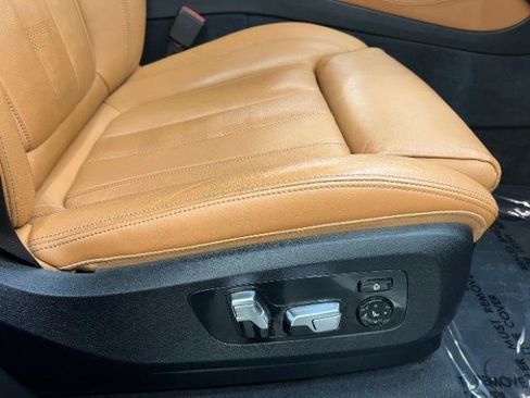 Used 2019 BMW X5 xDrive40i w/ Executive Package AWD/4WD image 34
