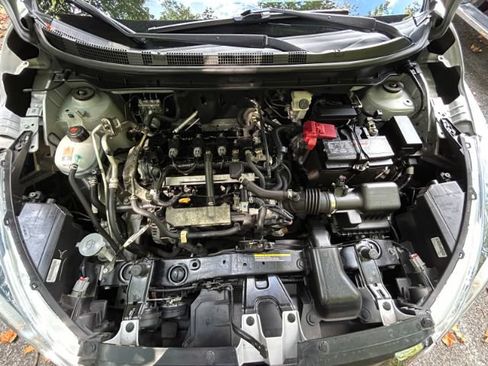 Used 2020 Nissan Kicks S FWD image 39
