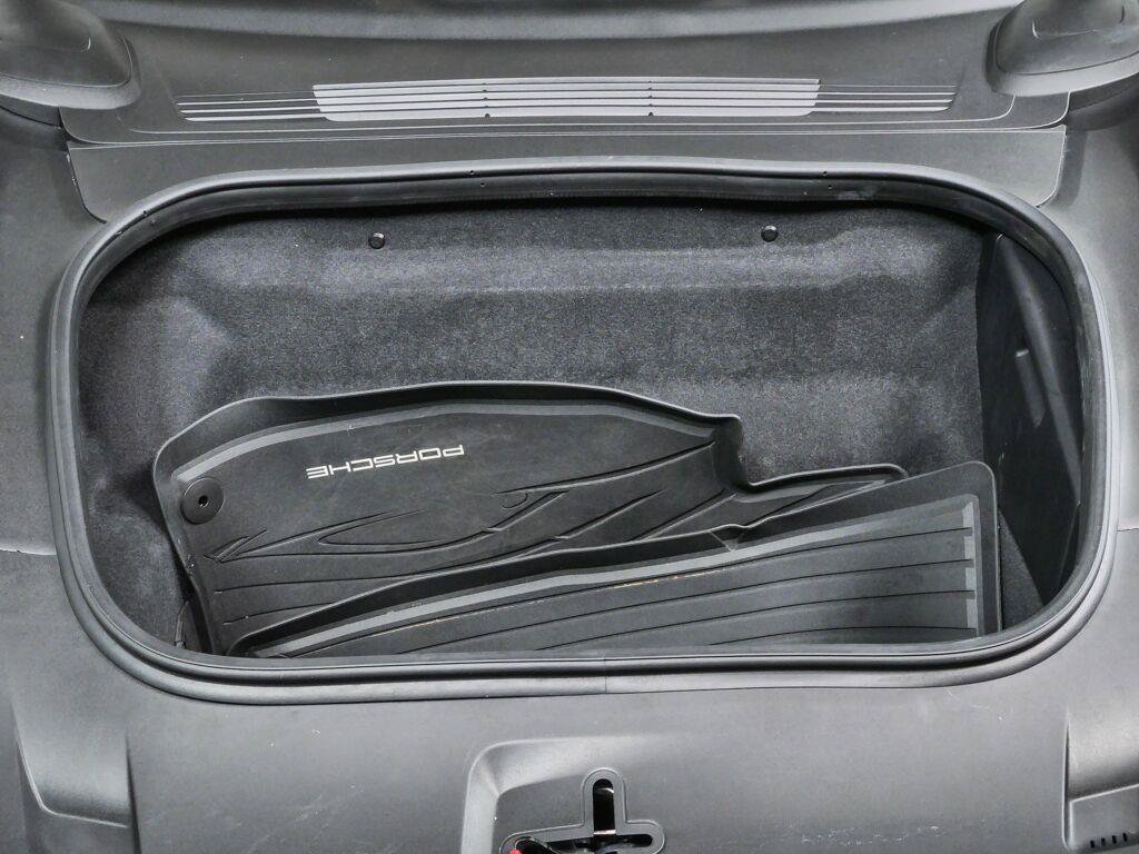 Certified 2023 Porsche 911 Carrera S RWD image 28
