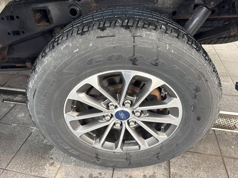 Used 2019 Ford F150 XLT w/ Equipment Group 301A Mid image 8