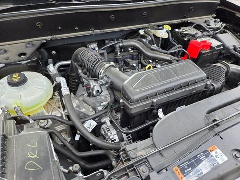 Used 2025 Ford Bronco Sport Big Bend image 18