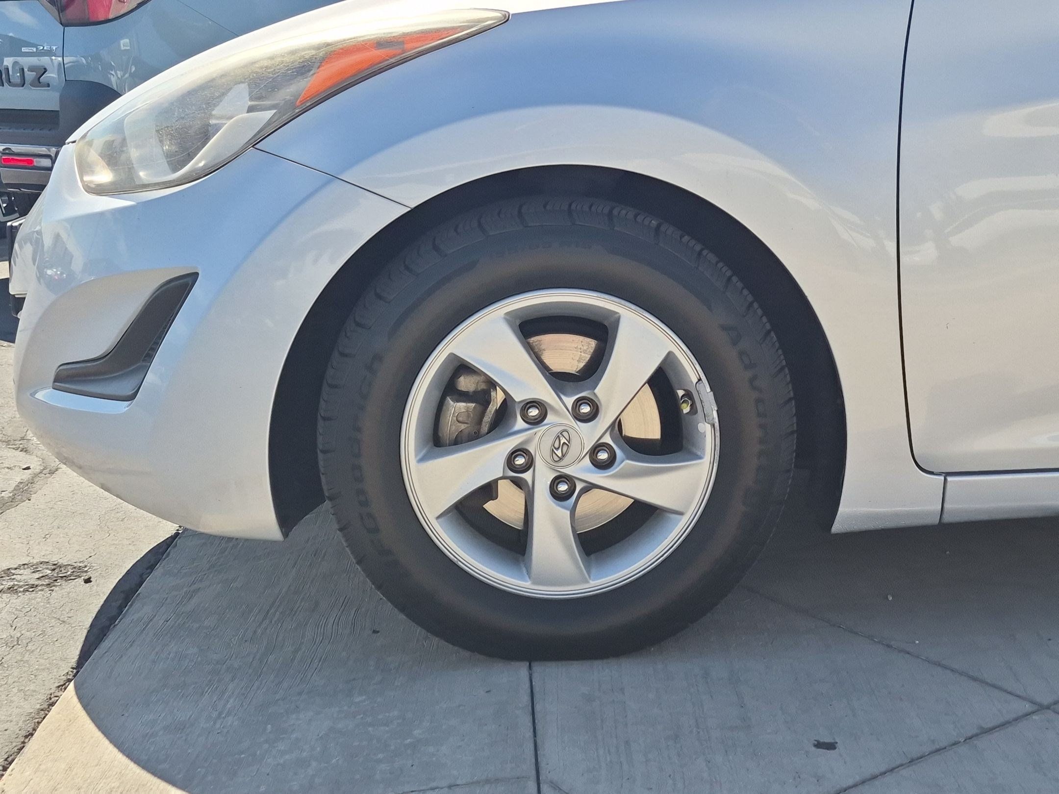 Used 2014 Hyundai Elantra SE FWD image 12