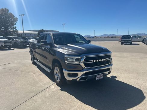 Used 2019 RAM 1500 Big Horn image 8