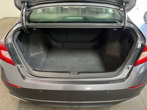 Used 2022 Honda Accord EX-L image 16