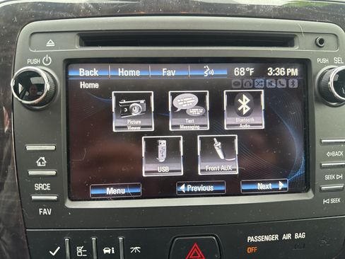 Used 2017 Buick Enclave Leather AWD/4WD image 21