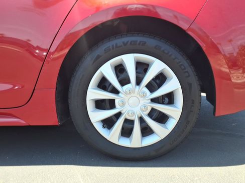 Certified 2020 Toyota Corolla LE FWD image 8