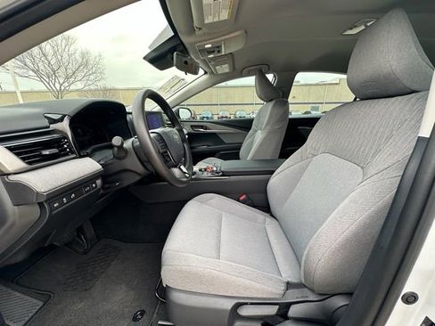 Used 2026 Toyota Camry LE w/ Convenience Package FWD image 23