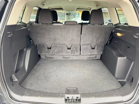 Used 2019 Ford Escape SE image 38