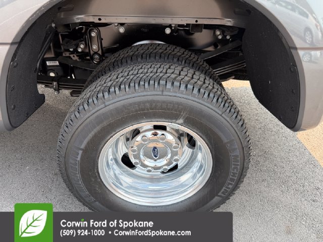 New 2026 Ford F350 Lariat w/ Lariat Premium Package AWD/4WD image 11