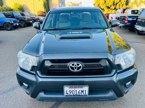 Used 2014 Toyota Tacoma 4x4 Double Cab w/ TRD Sport Package image 7