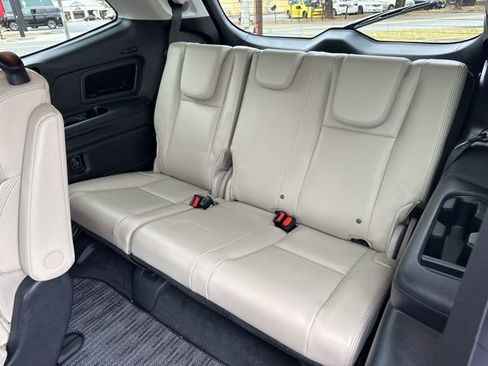 Used 2022 Subaru Ascent Limited image 28