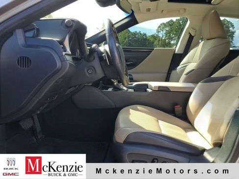 Used 2019 Lexus ES 350 w/ Premium Package FWD image 5