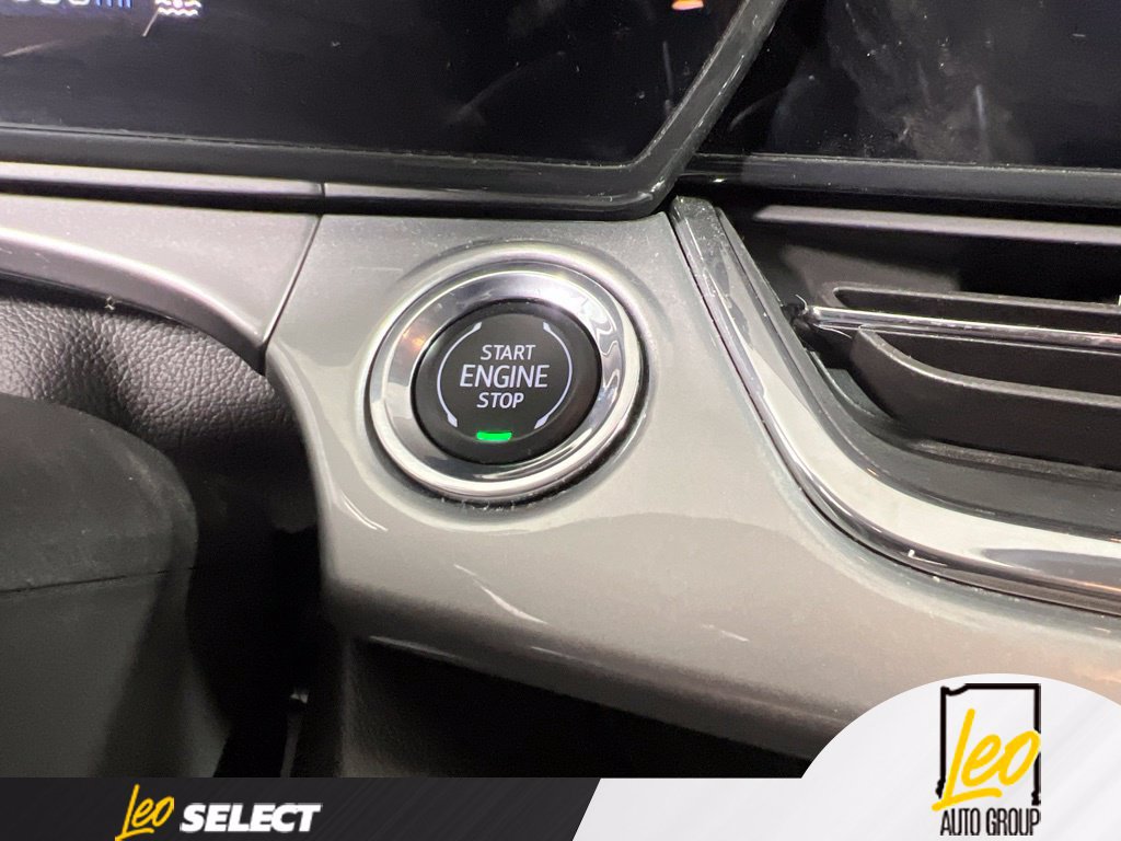 Used 2025 Chevrolet Trax LT w/ Driver Confidence Package FWD image 21