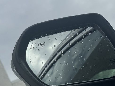 Used 2025 Chevrolet Traverse High Country w/ LPO, Floor Liner Package image 17