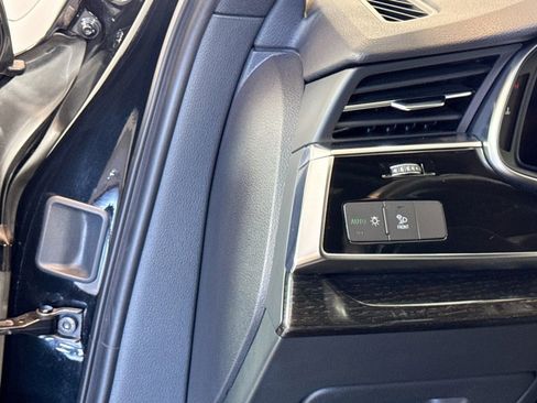 Used 2022 Audi Q7 3.0T Premium w/ Convenience Package AWD/4WD image 10