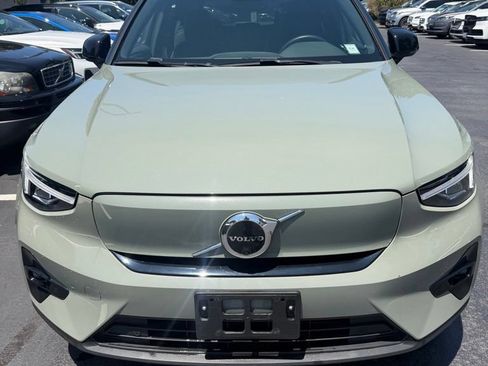 Certified 2023 Volvo XC40 Recharge Plus AWD/4WD image 5