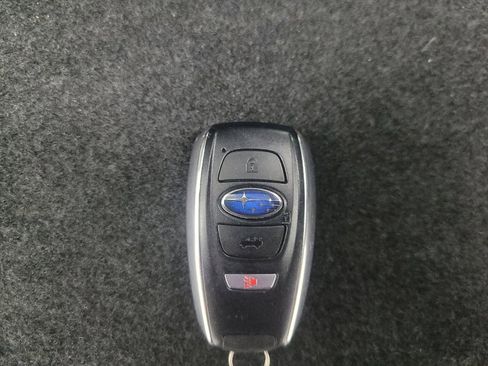 Used 2019 Subaru Outback 2.5i Limited AWD/4WD image 32