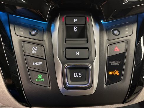 Used 2025 Honda Odyssey Touring image 26