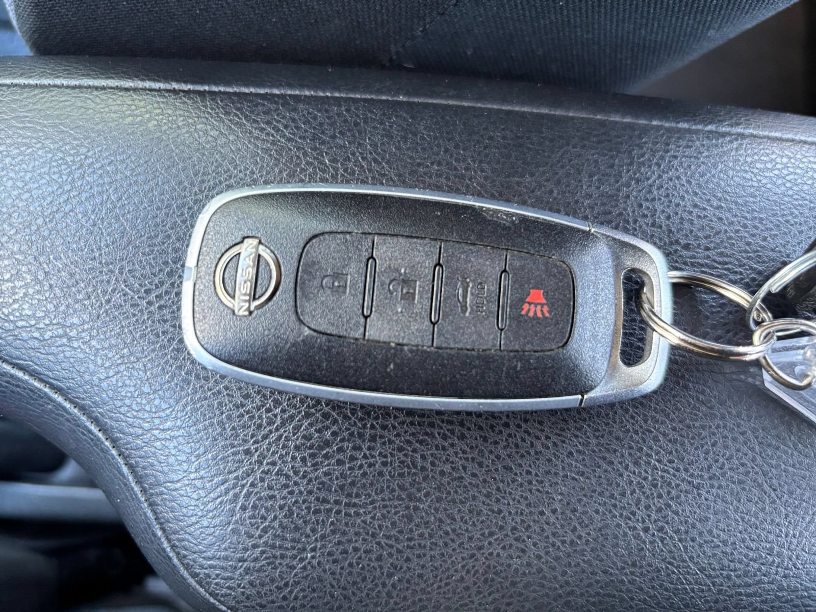 Used 2025 Nissan Versa SV FWD image 20