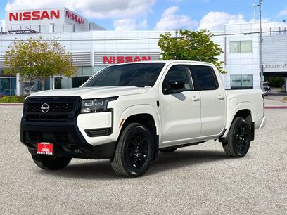 New 2026 Nissan Frontier SV w/ SV Convenience Package