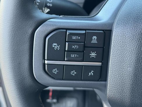Used 2025 Ford F150 XLT w/ Equipment Group 302A MID image 19
