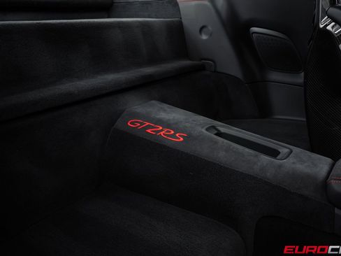 Used 2018 Porsche 911 GT2 RS image 50