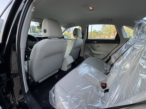 New 2025 Volkswagen Jetta S image 23