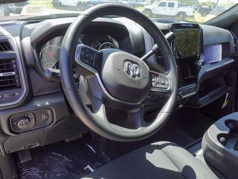 New 2025 RAM 2500 Tradesman image 38