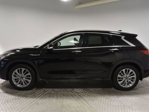 Certified 2025 INFINITI QX50 Luxe image 3