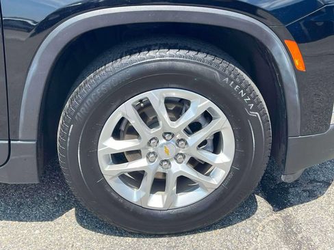 Used 2023 Chevrolet Traverse LS w/ Safety Package AWD/4WD image 12
