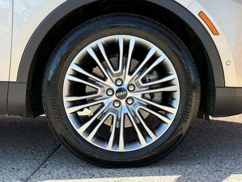 Used 2017 Lincoln MKX Reserve FWD image 22