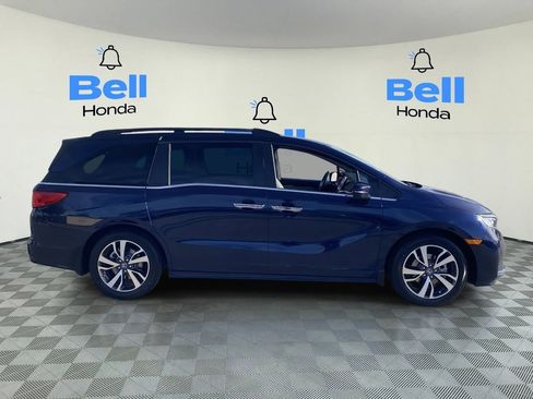 Certified 2024 Honda Odyssey Touring image 5
