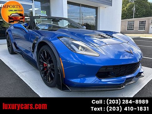 Used 2015 Chevrolet Corvette Z06 w/ 3LZ Preferred Equipment Group image 1