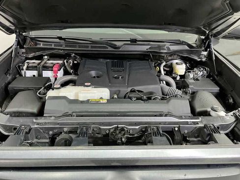 Used 2023 Toyota Tundra SR5 w/ SR5 Premium Package AWD/4WD image 17