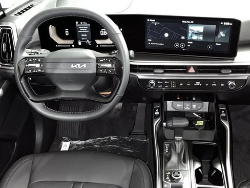 New 2026 Kia Sorento EX image 11
