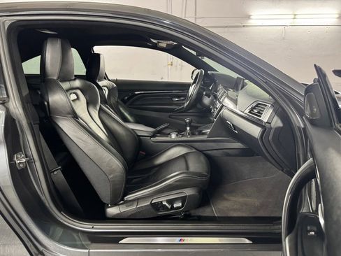 Used 2016 BMW M4 Coupe RWD image 46