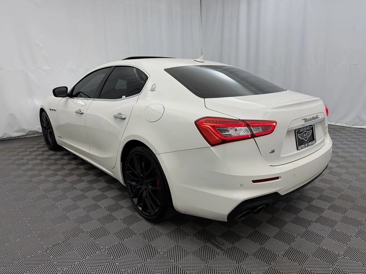 Used 2019 Maserati Ghibli S GranSport RWD image 7