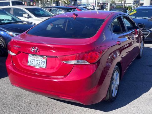 Used 2013 Hyundai Elantra GLS w/ Preferred Pkg image 6