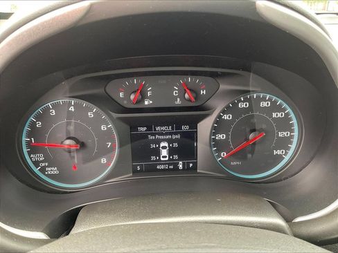 Used 2021 Chevrolet Malibu LS FWD image 9
