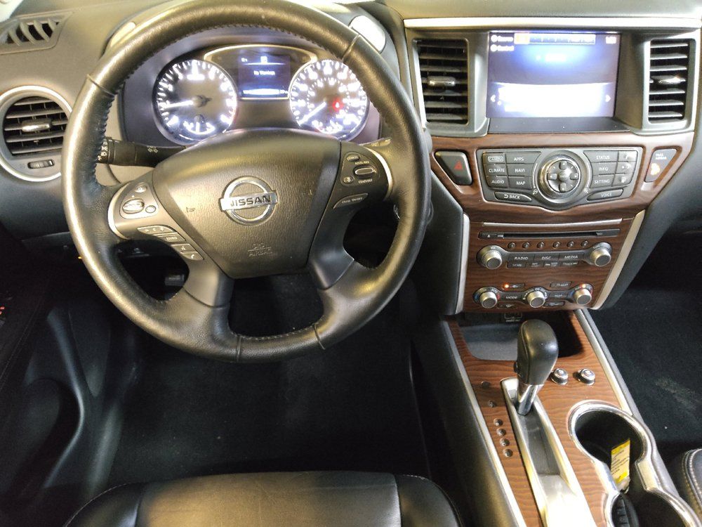 Used 2019 Nissan Pathfinder Platinum FWD image 22