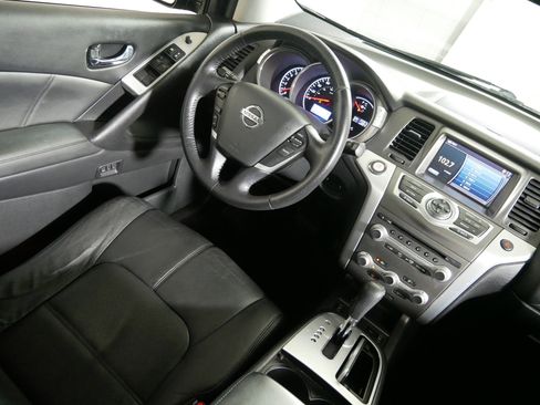 Used 2011 Nissan Murano SL AWD/4WD image 9