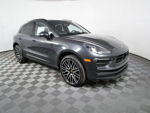 Used 2026 Porsche Macan AWD/4WD image 26