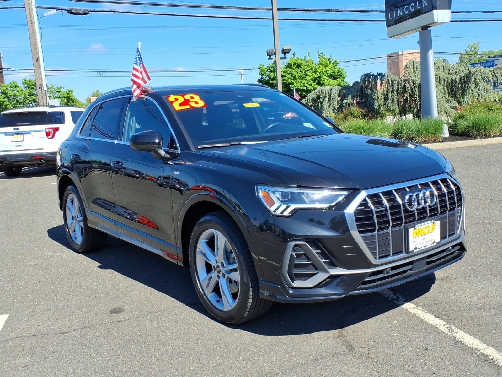 Used 2023 Audi Q3 2.0T Premium AWD/4WD image 1