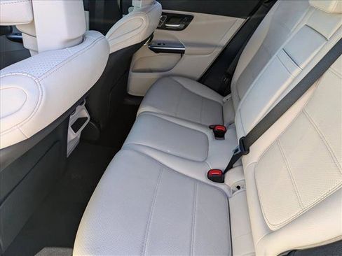 Certified 2026 Mercedes-Benz GLC 300 image 17