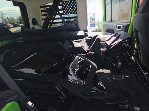 Used 2019 Jeep Wrangler Unlimited Sport S image 21