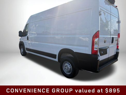 Used 2026 RAM ProMaster 2500 w/ Convenience Group FWD image 4