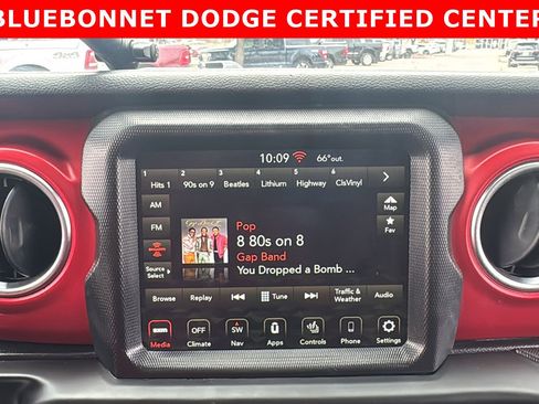 Used 2021 Jeep Wrangler Unlimited Rubicon w/ Xtreme Recon 35" Tire Package image 18